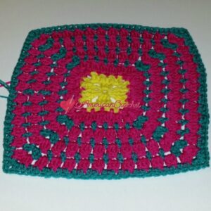 Cluster Square | Free Crochet Pattern | American Crochet @americancrochet.com #freecrochetpattern