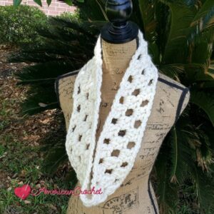 Open Grande Cowl | Crochet Pattern | American Crochet @americancrochet.com #crochetpattern