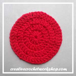 The Bad Apple | Free Crochet Pattern | American Crochet @americancrochet.com @creativecrochetworkshop.com #freecrochetpattern #crochetalong