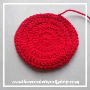 The Bad Apple | Free Crochet Pattern | American Crochet @americancrochet.com @creativecrochetworkshop.com #freecrochetpattern #crochetalong