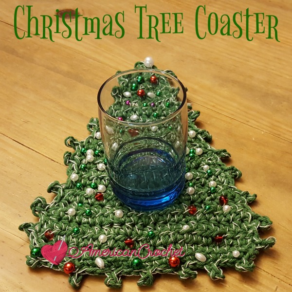 Christmas Tree Coaster | Crochet Pattern | American Crochet @americancrochet.com #crochetpattern