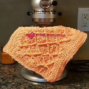 Diamond Seed Stitch Dishcloth | Free Crochet Pattern | American Crochet @americancrochet.com #freecrochetpattern
