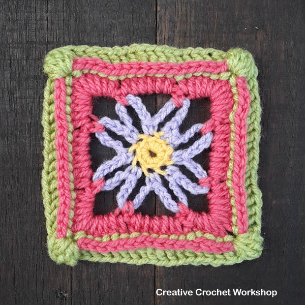 Loopy Love Granny Square - Free Crochet Pattern | Creative Crochet Workshop @creativecrochetworkshop | American Crochet @americancrochet #grannysquare #freecrochetpattern #groovygrannysquarecal