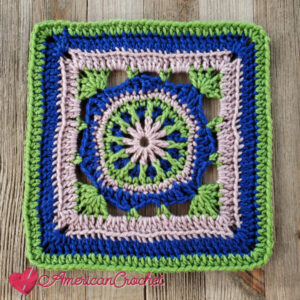 Fritzella Square | Crochet Pattern | American Crochet @americancrochet.com #crochetalong