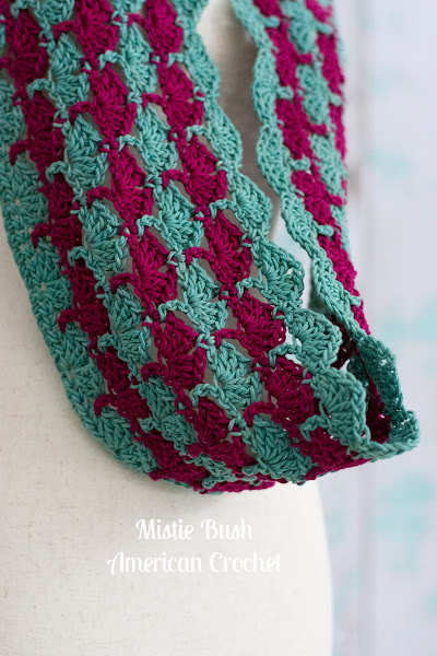 Magade Cowl | Crochet Pattern | American Crochet @americancrochet.com